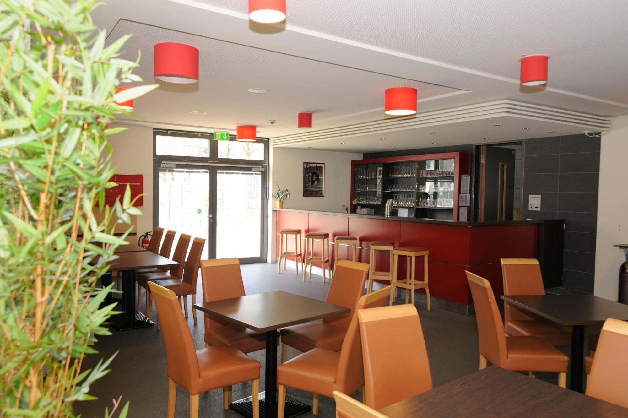 Sporthotel Borussia Duesseldorf Екстериор снимка