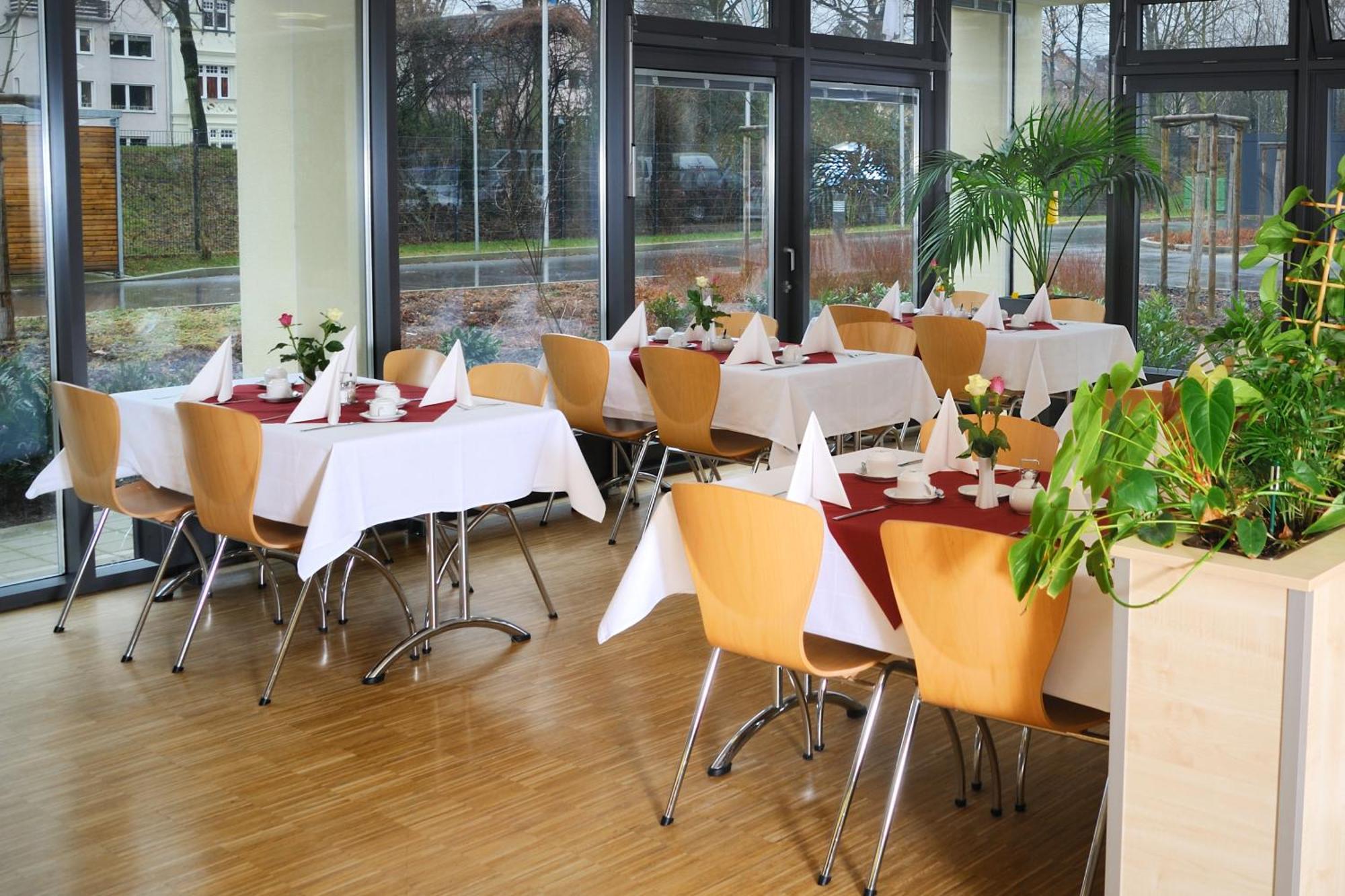 Sporthotel Borussia Duesseldorf Екстериор снимка