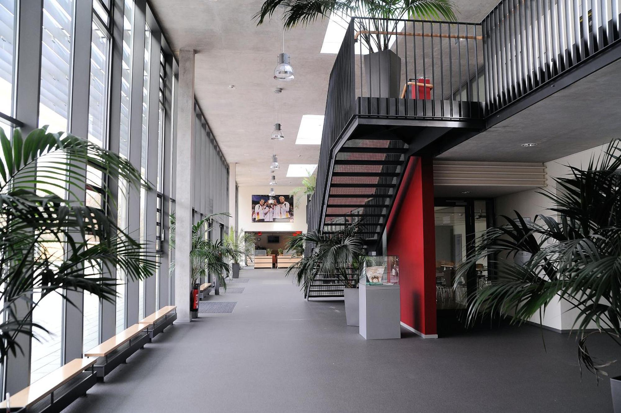 Sporthotel Borussia Duesseldorf Екстериор снимка