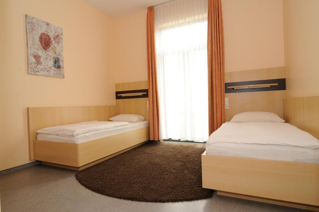 Sporthotel Borussia Duesseldorf Стая снимка